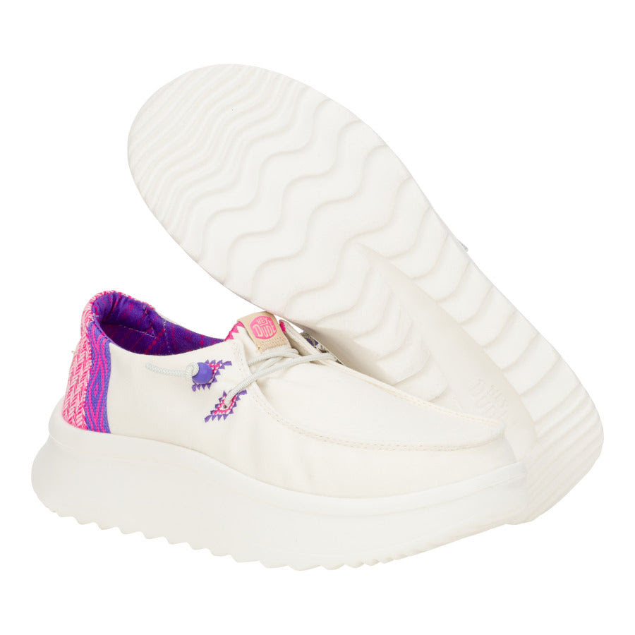 Wendy Peak Chambray Woven - White/Pink